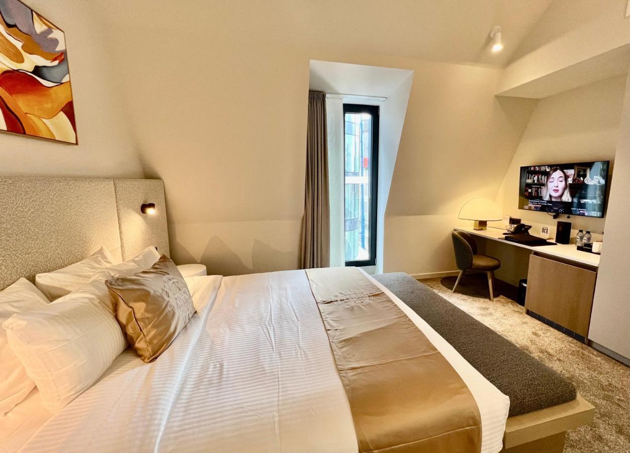Opo 4* Brussel